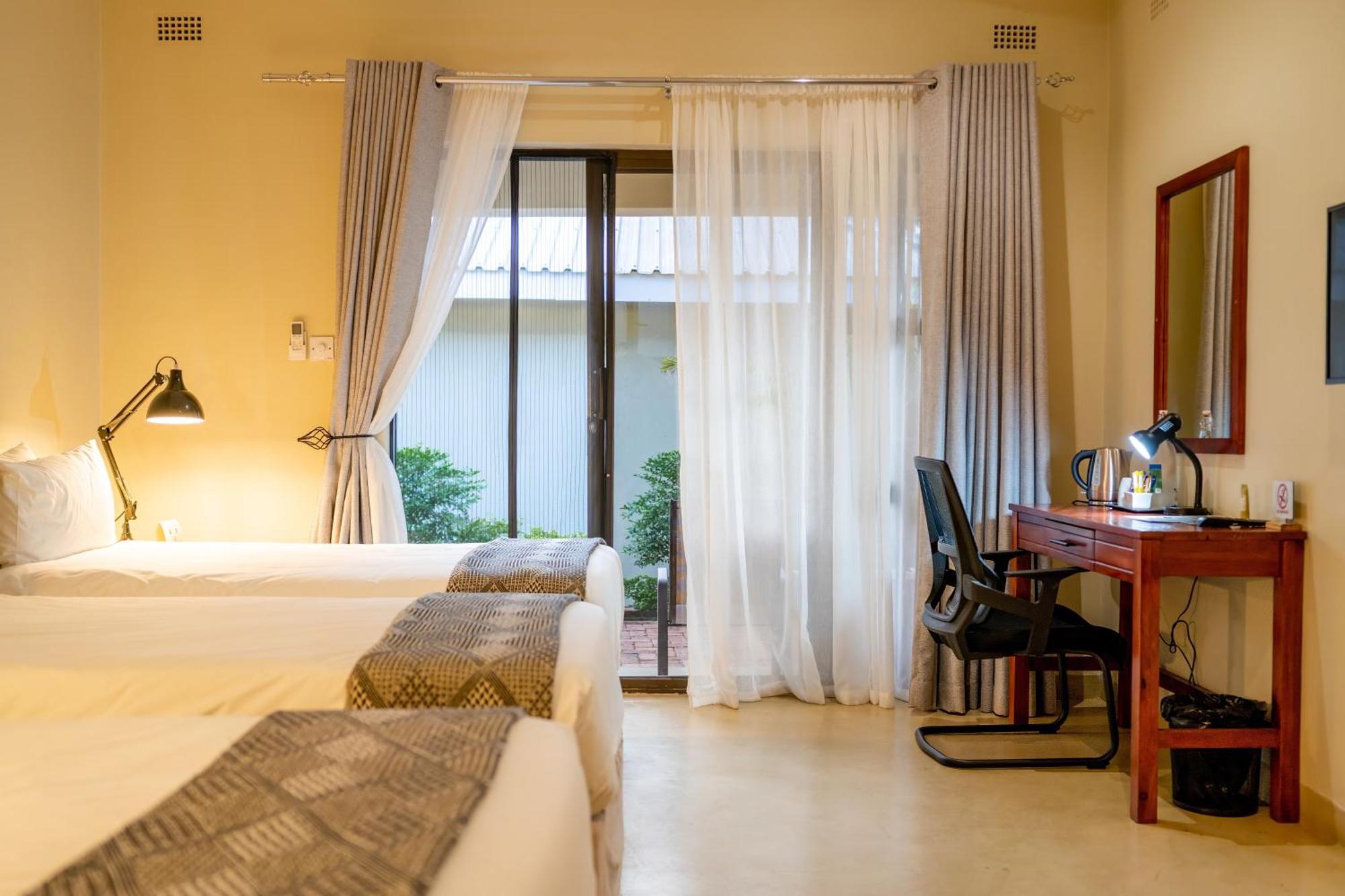 The Shrub Lodge Victoria Falls Luaran gambar