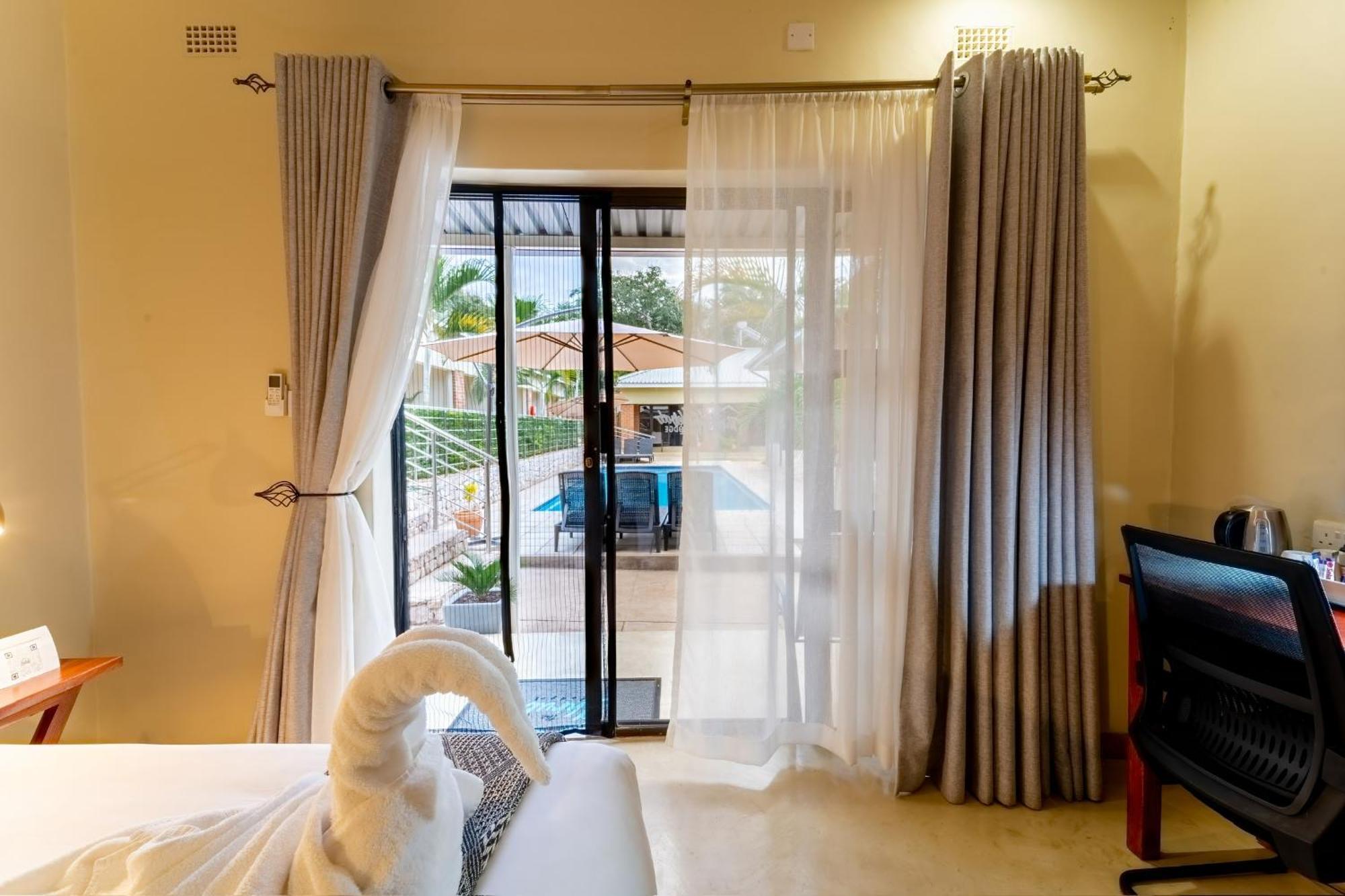 The Shrub Lodge Victoria Falls Luaran gambar